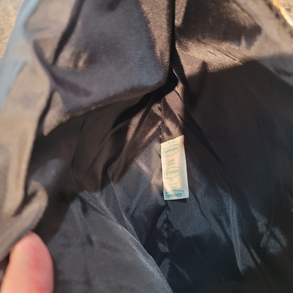 Younique clutch bag, with carry strap - new  no tags - Picture 2 of 4